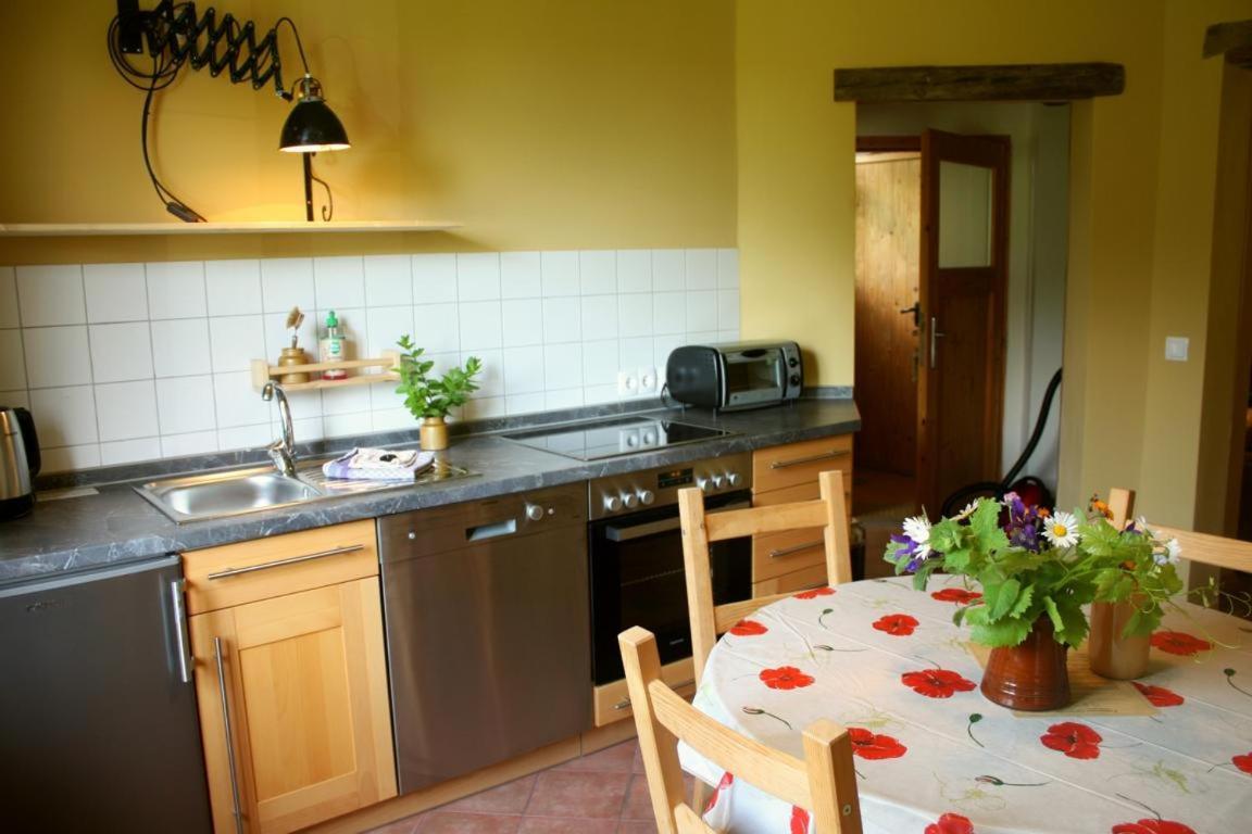 Forsthof Niendorf Apartment Тетеров Стая снимка